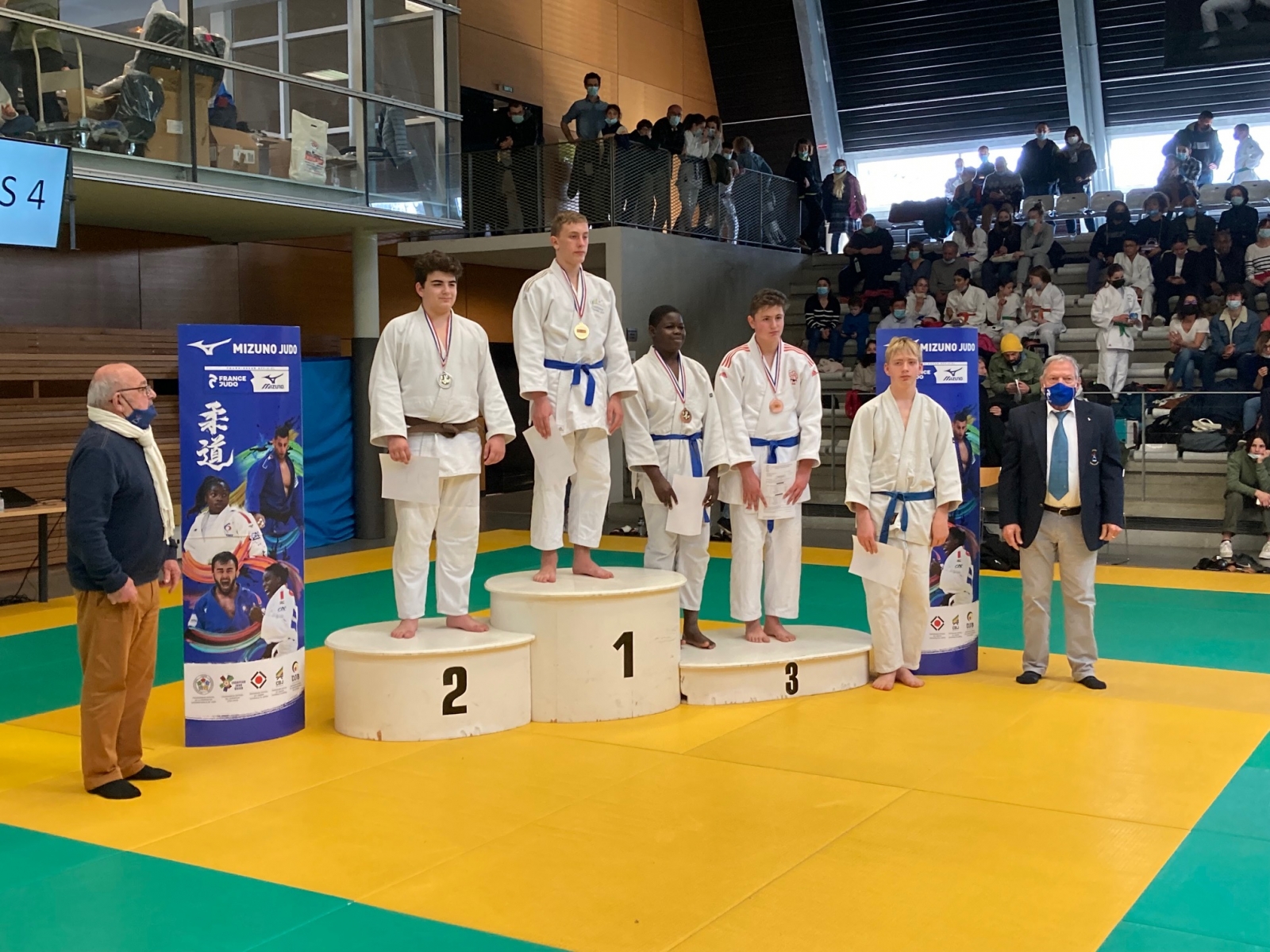 Podiums Minimes Masculins